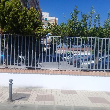 4 Dorm Cerca De Playa Y Centro Ciudad Appartement Málaga Buitenkant foto